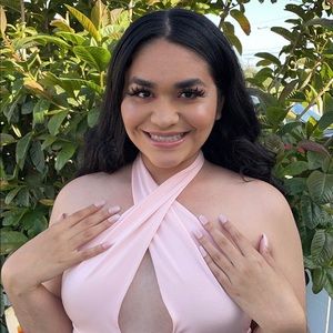 Meet your Posher, Leilani